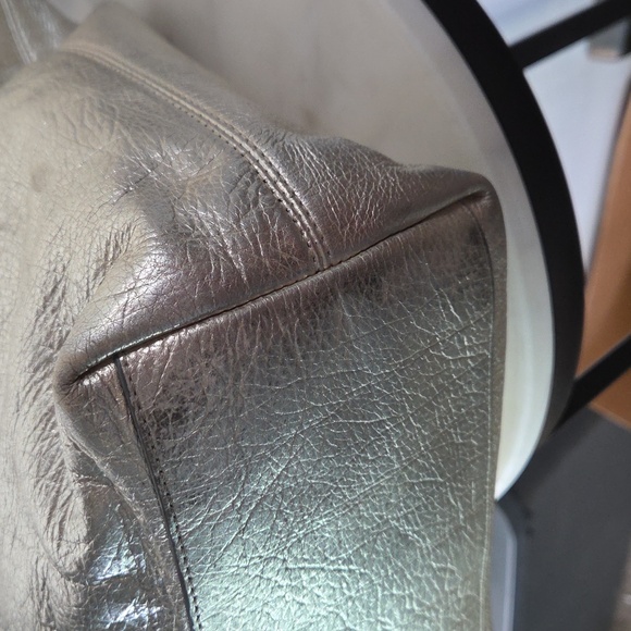 Coach Metallic Gold/silver Shoulder Bag - Picture 4 of 8
